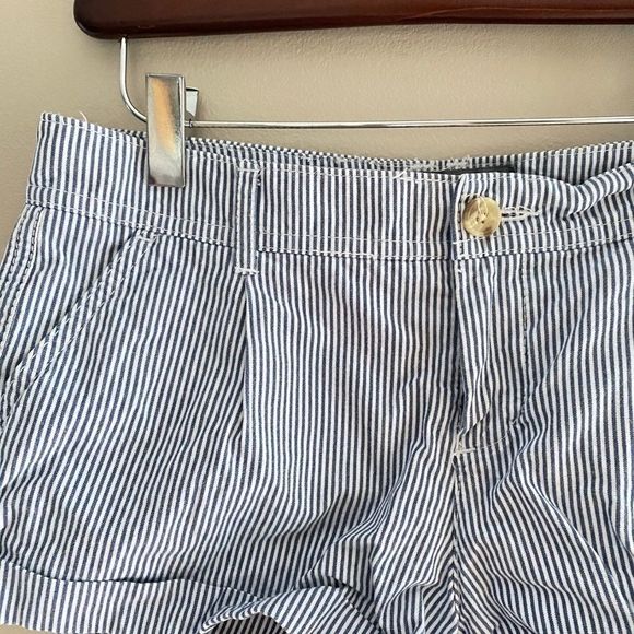 Abercrombie shorts - Picture 2 of 4